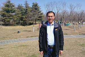 李哲-300x200.JPG